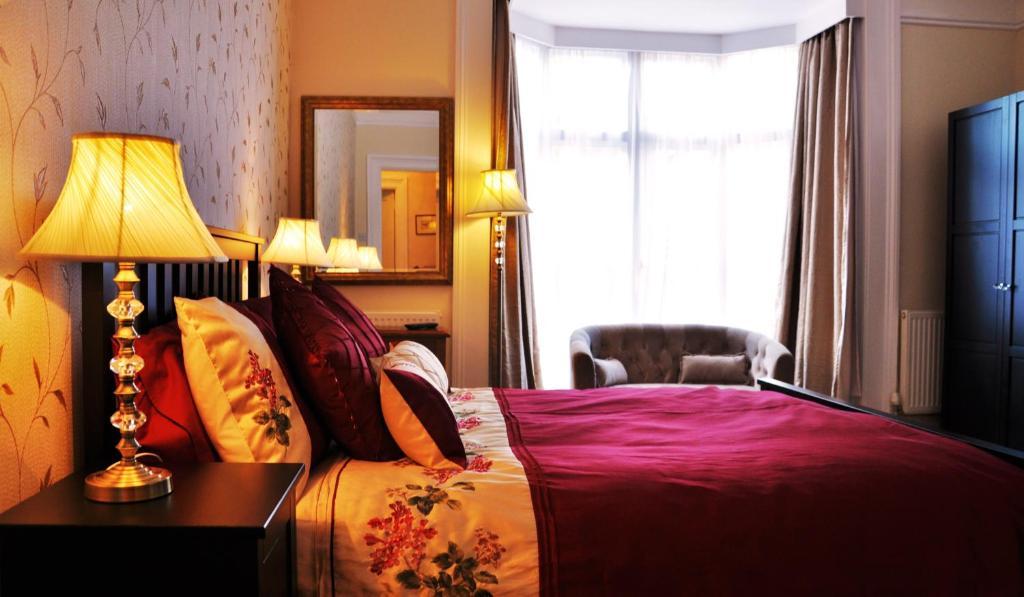 The White Lodge Southsea Portsmouth Bilik gambar