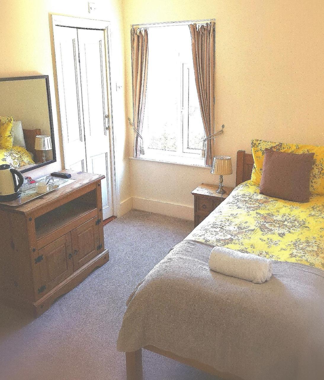 The White Lodge Southsea Portsmouth Bilik gambar